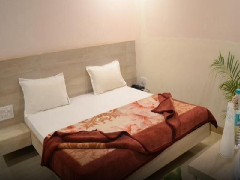 Hotel Kachnar Pachmarhi Bagian luar foto